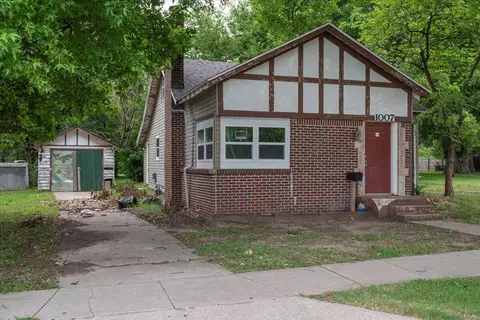 1007 N Fremont Ave, Springfield, MO 65802 photo 2