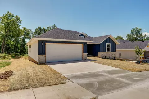 1506 W Parkview Ave, Ozark, MO 65721 photo 3