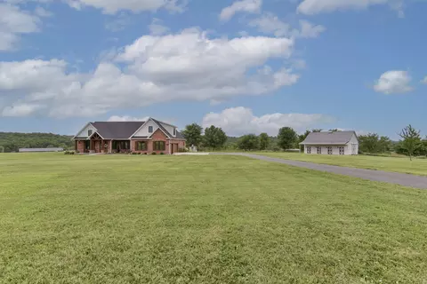 5244 W David Ln, Brookline, MO 65619 photo 4