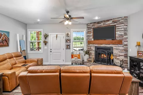 596 Hummingbird Rd, Ozark, MO 65721 photo 7