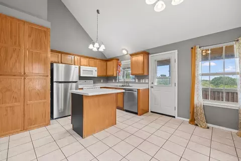 105 Meadowood Ln, Ozark, MO 65721 photo 11