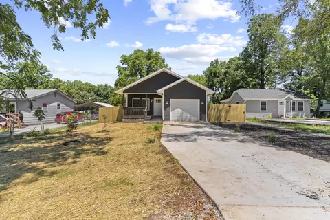 3219 W Madison St, Springfield, MO 65802 photo 8