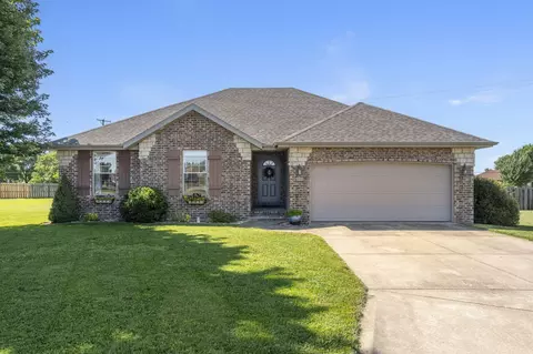 1108 E Torrey Pines Dr, Ozark, MO 65721 photo 2