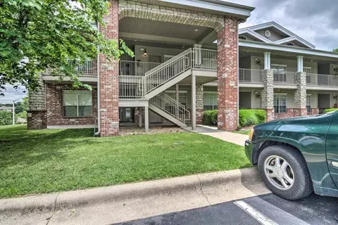 201 Golfview Dr #1-10, Branson, MO 65616 photo 1