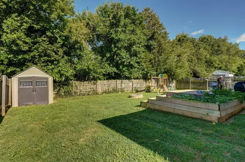 314 N Cherokee Trl, Clever, MO 65631 photo 28