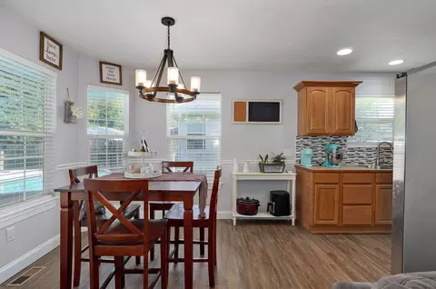 314 N Cherokee Trl, Clever, MO 65631 photo 11