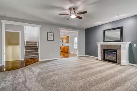 712 E Saint Charles St, Ozark, MO 65721 photo 6