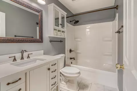 712 E Saint Charles St, Ozark, MO 65721 photo 27