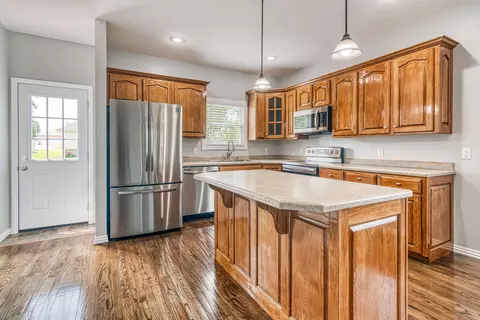712 E Saint Charles St, Ozark, MO 65721 photo 11