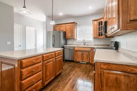 712 E Saint Charles St, Ozark, MO 65721 photo 14