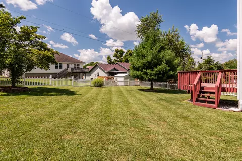 712 E Saint Charles St, Ozark, MO 65721 photo 5
