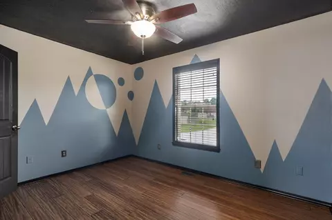 1307 W Robin St, Ozark, MO 65721 photo 9