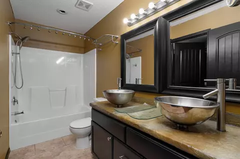 1307 W Robin St, Ozark, MO 65721 photo 7