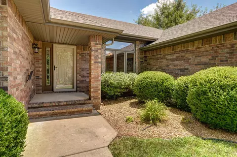 723 E Meramec Ln, Nixa, MO 65714 photo 5