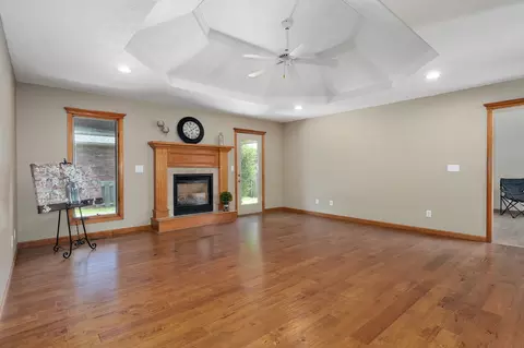 723 E Meramec Ln, Nixa, MO 65714 photo 9