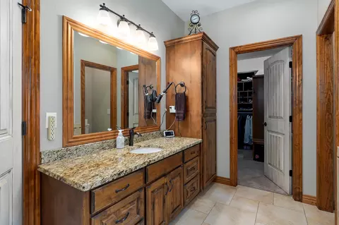 807 E Cork Ct, Nixa, MO 65714 photo 31