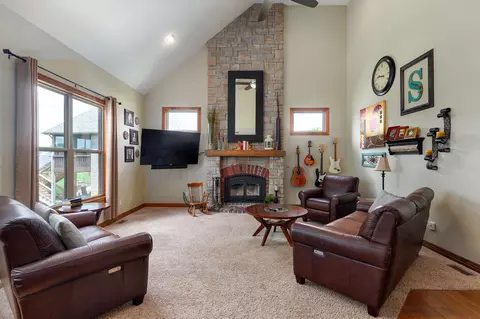 807 E Cork Ct, Nixa, MO 65714 photo 11