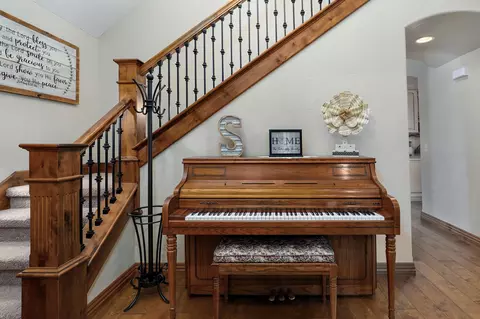 807 E Cork Ct, Nixa, MO 65714 photo 9