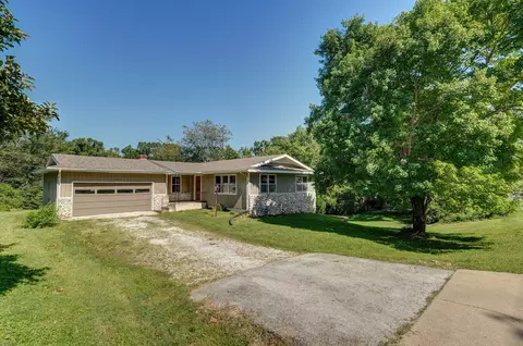 1009 S 5th Ave, Ozark, MO 65721 photo 2