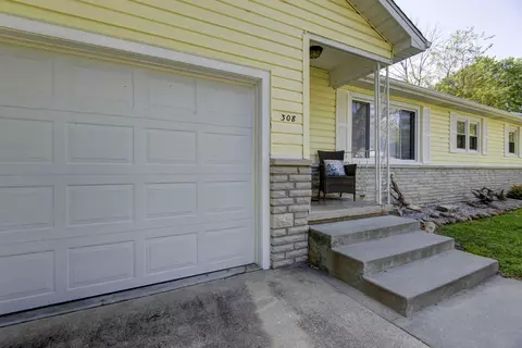308 S 8th St, Ozark, MO 65721 photo 2