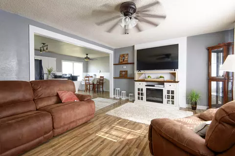 308 S 8th St, Ozark, MO 65721 photo 3