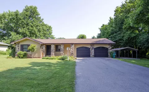 611 E Primrose Ln, Republic, MO 65738 photo 1