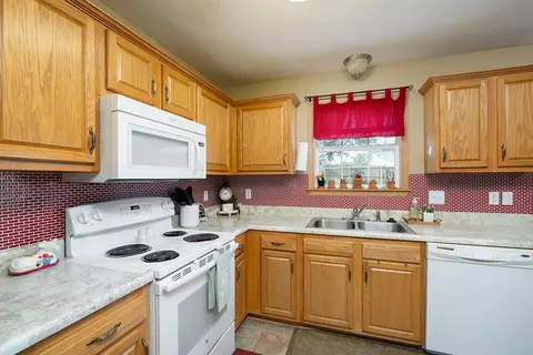978 S Hedge Dr, Nixa, MO 65714 photo 12
