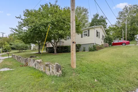 904 S 5th St, Ozark, MO 65721 photo 4