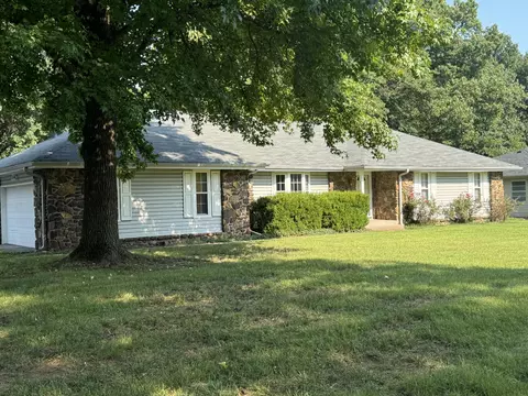 5626 S Paula Ave, Springfield, MO 65810 photo 2