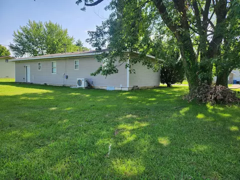 763 S Vine St, Marshfield, MO 65706 photo 19