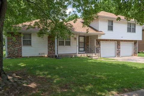 3643 W Harrison St, Springfield, MO 65802 photo 3