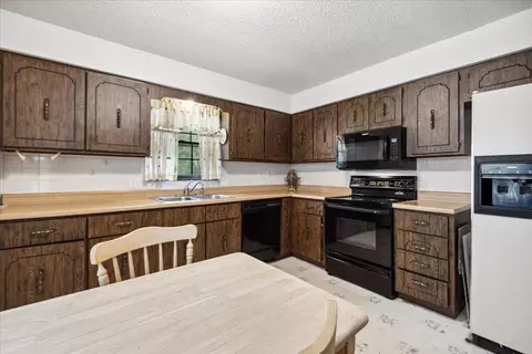 3643 W Harrison St, Springfield, MO 65802 photo 15