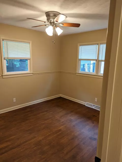 1938 S Newton Ave, Springfield, MO 65807 photo 13