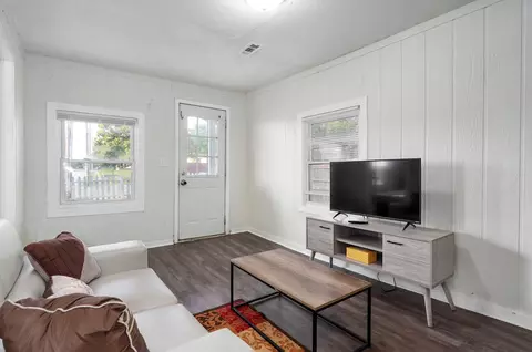 513 W College St, Branson, MO 65616 photo 6
