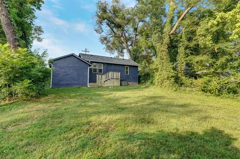 513 W College St, Branson, MO 65616 photo 22
