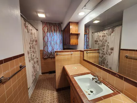 2238 S Maryland Ave, Springfield, MO 65807 photo 10