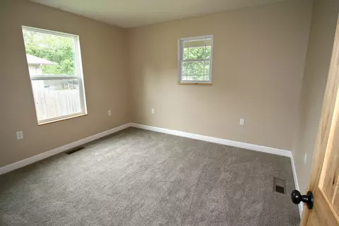 1906 S 14th Ave, Ozark, MO 65721 photo 12