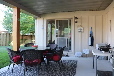 5620 N 11th Ave, Ozark, MO 65721 photo 10