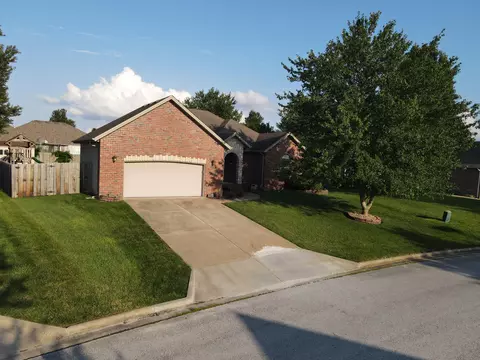 5620 N 11th Ave, Ozark, MO 65721 photo 3