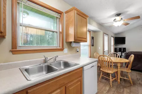 4372 W Madison St, Springfield, MO 65802 photo 14
