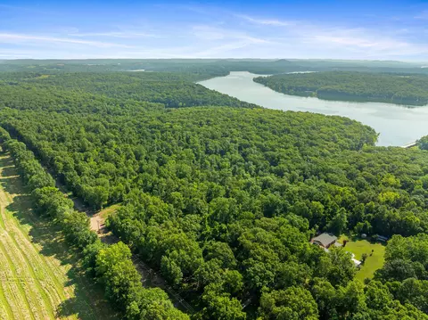 000 Sans Souci Dr, Shell Knob, MO 65747 photo 2
