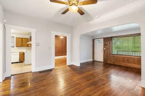 915 W Turner St, Springfield, MO 65803 photo 9