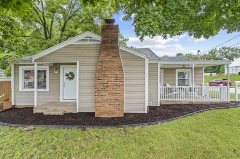 1736 S Fort Ave, Springfield, MO 65807