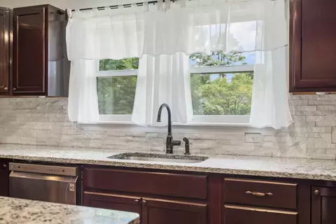 215 W Lorene St, Nixa, MO 65714 photo 8