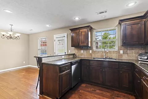 607 E Sugarmill Ct, Ozark, MO 65721 photo 13