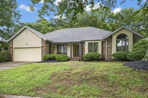 850 S Sparks Ave, Springfield, MO 65802 photo 2