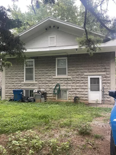 1001 E Pacific St, Springfield, MO 65803 photo 4