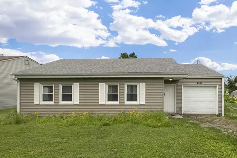2509 E Meadowmere St, Springfield, MO 65804