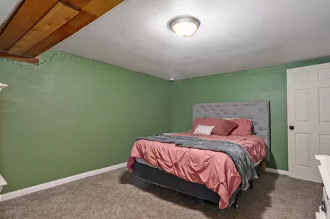1124 W Meadowmere St, Springfield, MO 65807 photo 18