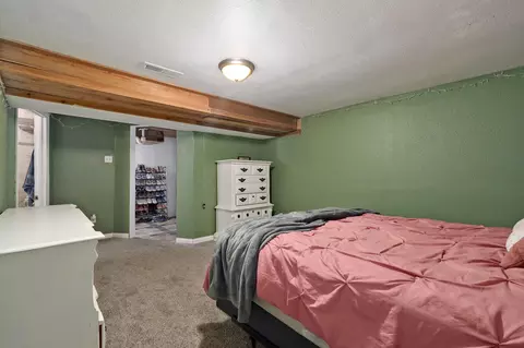 1124 W Meadowmere St, Springfield, MO 65807 photo 17